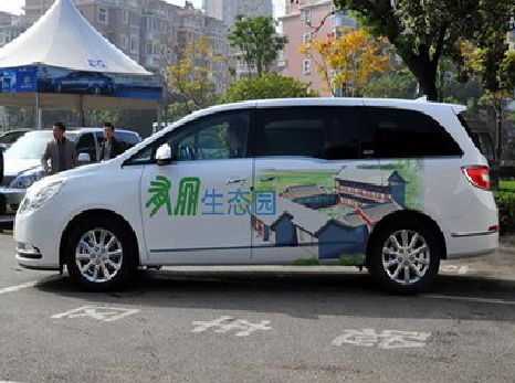 郧西户外车贴喷绘如何保持效果?